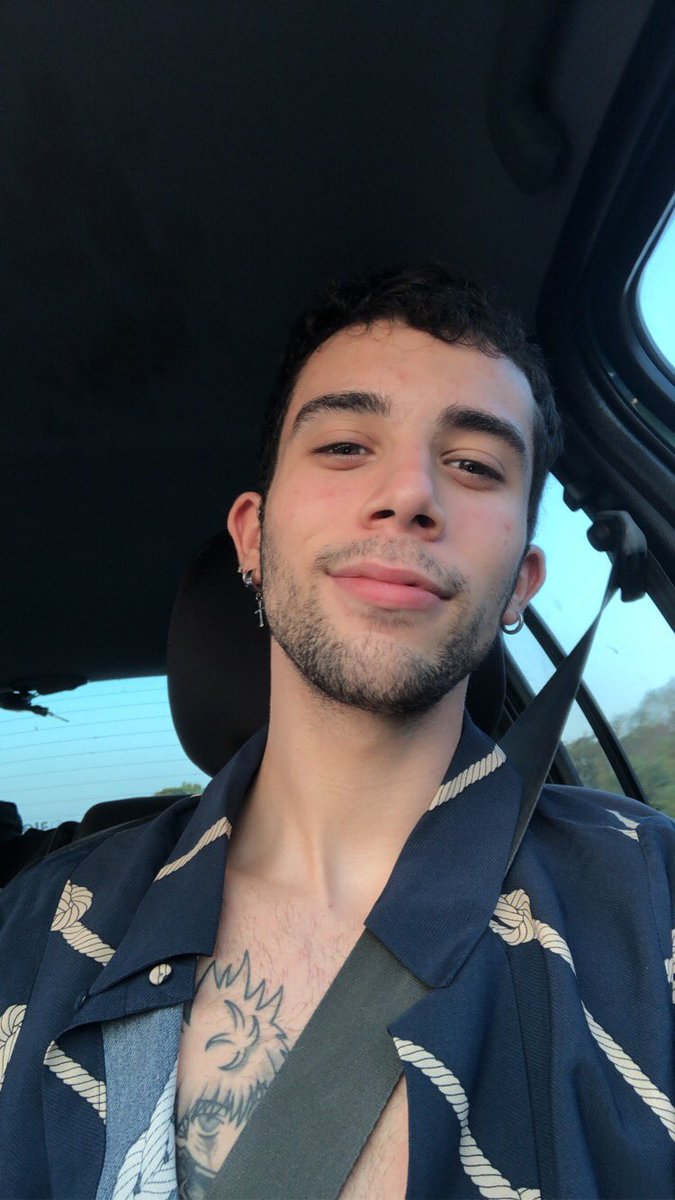 Noctoto's tweet photo. Salut, ça date twi wesh 🥺 #LGBTQIAclub https://t.co/hiUHSFS308