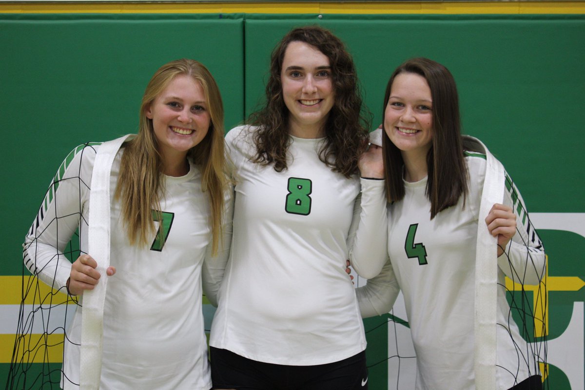SEVOLLEYBALL1's tweet photo. Queens of our Court 👑🏐 SEVB is recognizing these three amazing girls on SENIOR NIGHT this Monday in the SE gym @ 7 pm.  Plz make an extra effort to show your support in person &amp; Mask UP 😷 @SEGaels @se_champion @athletic_se https://t.co/Es2mn67NsN