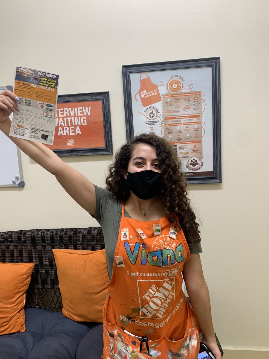 HomeDepotLD's tweet photo. Challenge this girl to get a lead and she gets 3! Yay Vianna! @thd2301 @JamieHa18924176 
@THD_young https://t.co/A2UMYypeZu