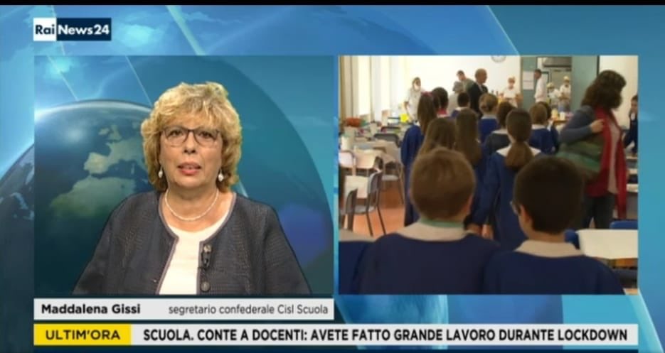 MaddalenaGissi's tweet photo. “Non lasciate sola la scuola” Non lasciate sola la scuola.

Si riprende domani, tra luci .... https://t.co/F03EWQ67Ex @CislNazionale @orizzontescuola @cislscuola @FurlanAnnamaria @TecnicaScuola @Agenzia_Ansa @Adnkronos @Agenzia_Italia @Tuttoscuola https://t.co/SLgF32hpbE