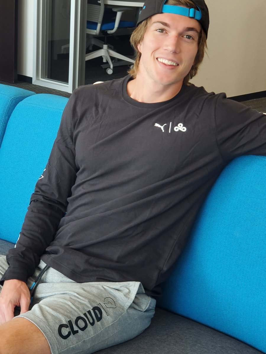 Jake Lucky tweet media