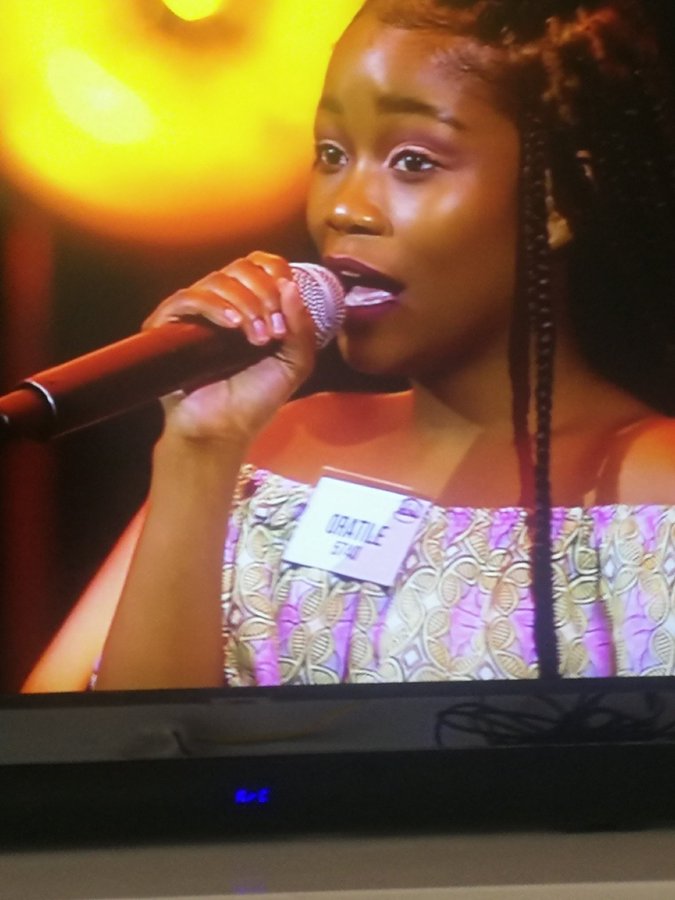 Mandla29244709's tweet photo. I missed the #idolssa but since y'all saying #Oratile didn't make it I somaar lost interest for #idolssa I'm hurt https://t.co/RkfMWPgMLF