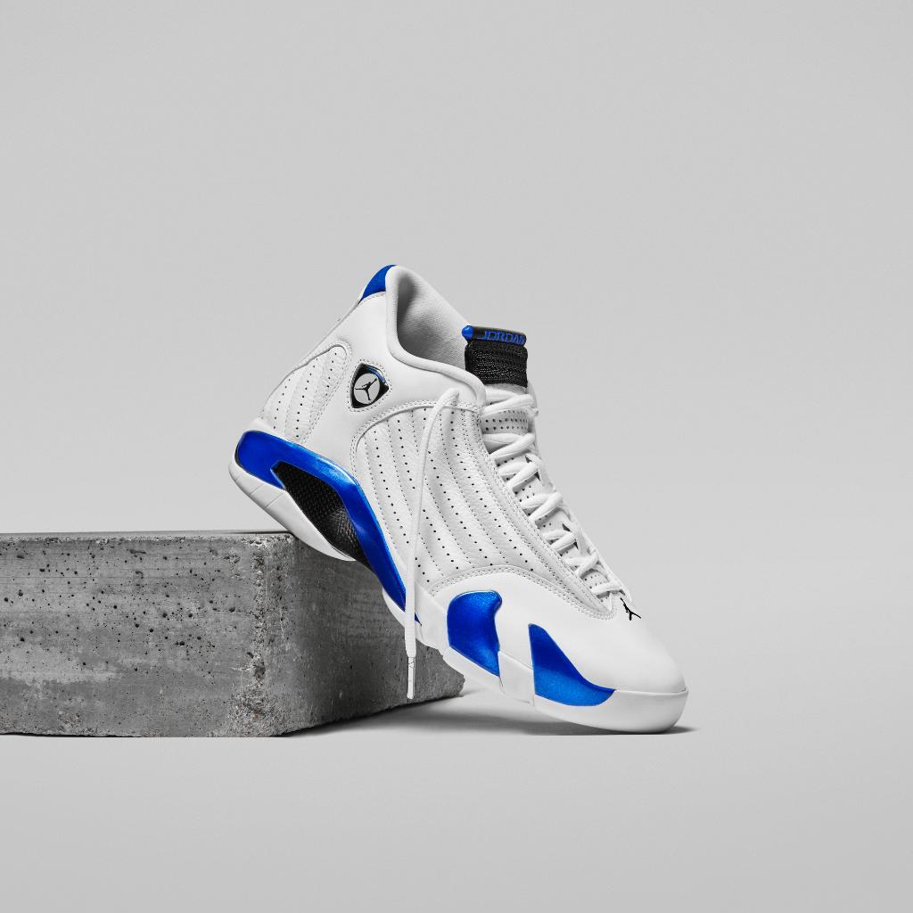 foot locker jordan hyper royal