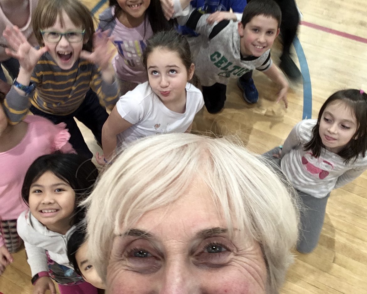 Maryobrienacton's tweet photo. I can’t wait to see Merriam School students tomorrow! Whether in-person or remote, have a great first day back to school!#ABRSDTogether https://t.co/md4LFrdkv7