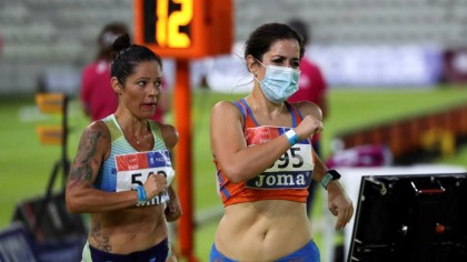 Elena Díaz corre el Campeonato de España de 10 km marcha con mascarilla: "Fue por protección y reivindicación" meneame.net/story/elena-di…