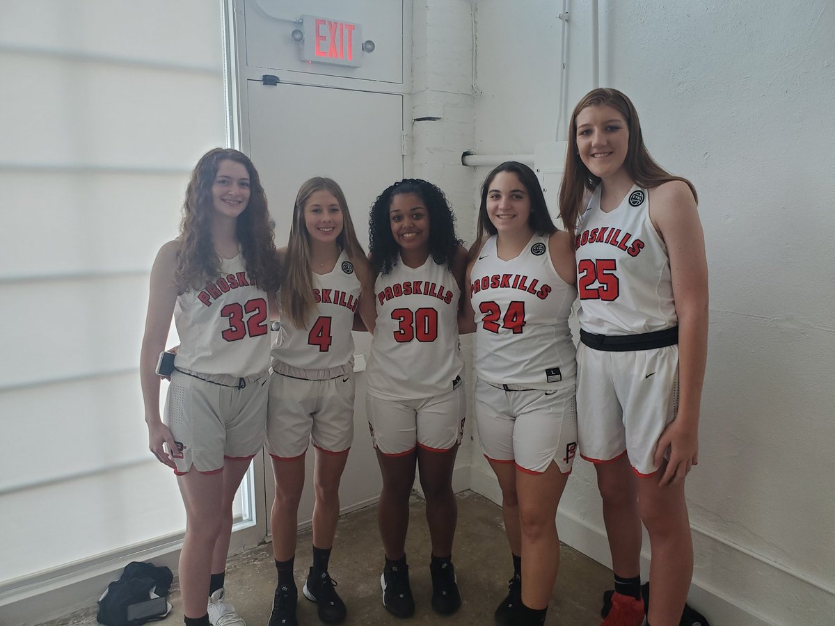 Behind the scenes of ProSkills Unity day photoshoot!

📸 <a href="/lynnestouch/">Lynne Jones</a>