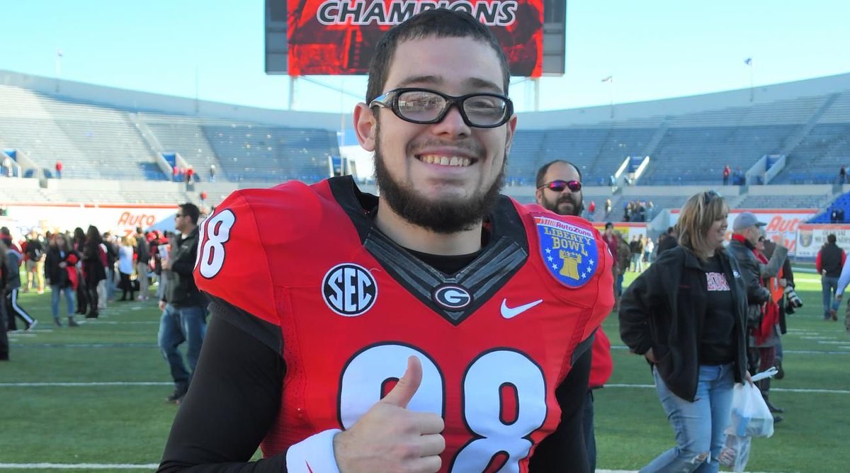 SBNation's tweet photo. rodrigo blankenship is my new favorite NFL kicker https://t.co/UNlbr7EEkM
