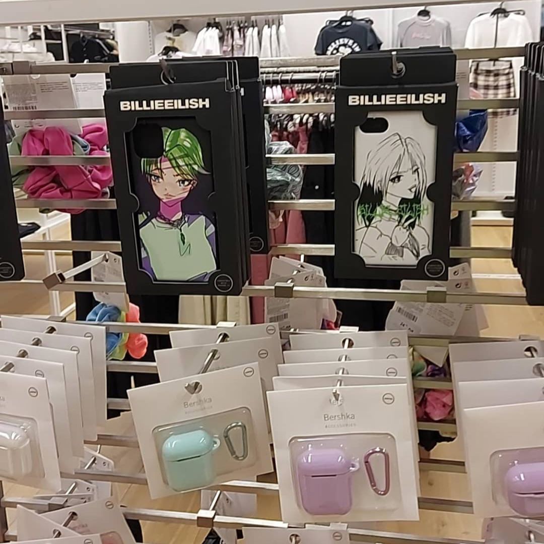 idleavealone's tweet photo. so this is some of the new billie x bershka merch? eye- https://t.co/bNcDRtEFH2