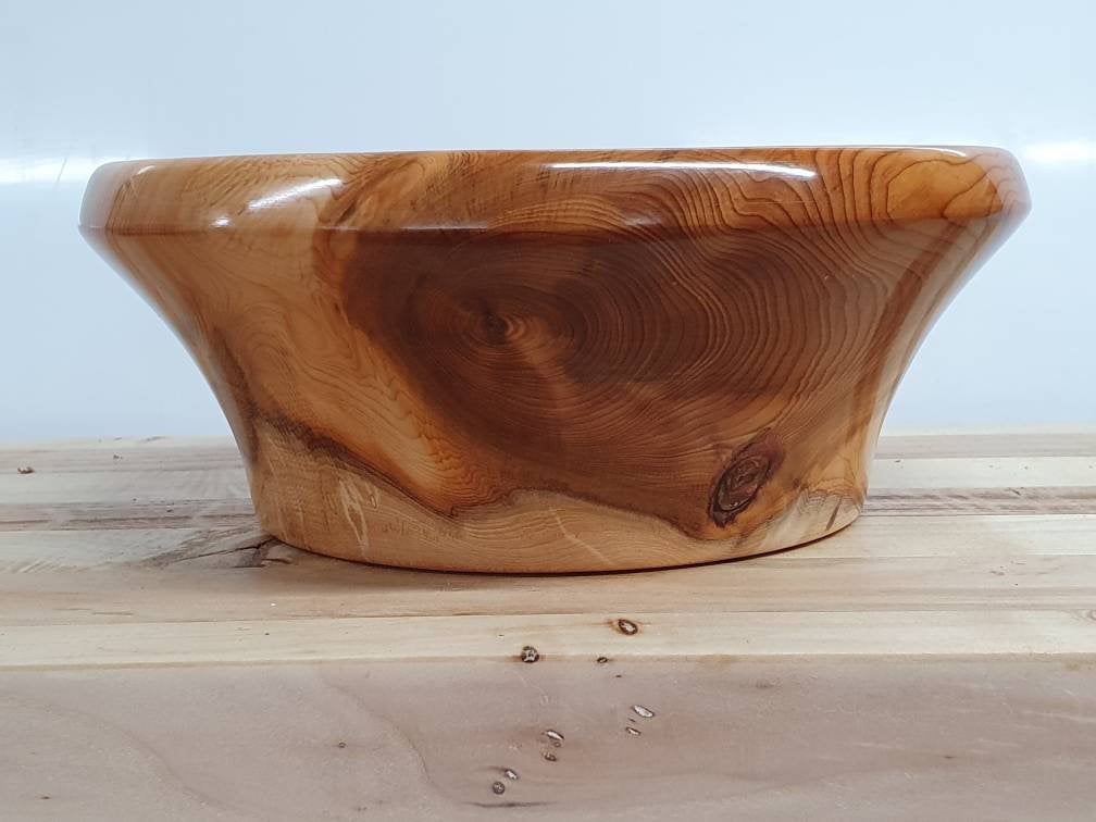 BarnMiddle's tweet image. Hand turned wooden bowl, Coin Dish, Key dish tuppu.net/fcd124b7  #KeyDish