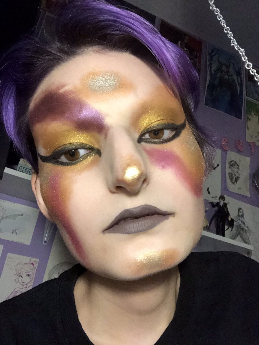 fullfringal's tweet photo. I’m kinda just phoning it in tonight 
✨✨💜✨💛✨💖✨🧡✨✨
#makeup #makeupoftheday #muotd #makeupfirstnegativitylast #artmakeup #artisticmakeup #makeupisart #creativemakeup #editorialmakeup #noeyebrowsnoproblems https://t.co/SXmhnui6Qh