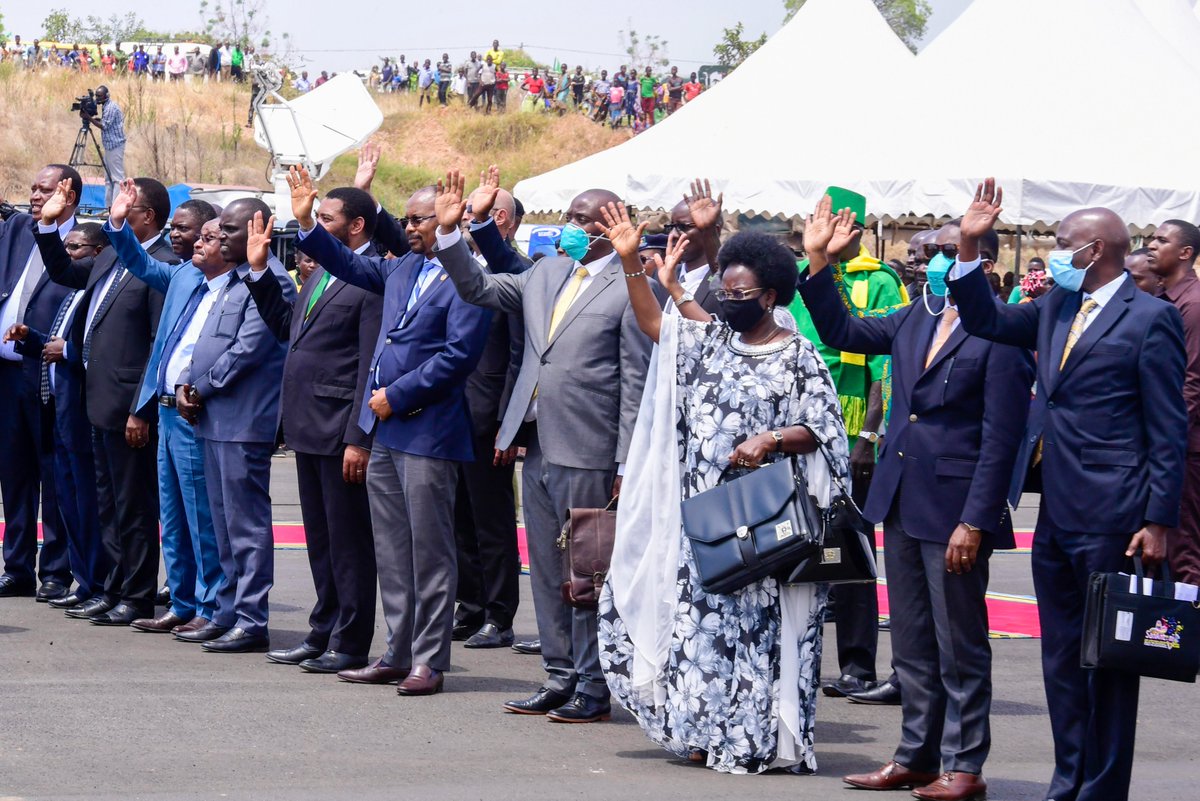 Returned home after a fruitful meeting with His excellence John Pombe Magufuli. 
Once again I thank him and the people of Tanzania for the cordial reception accorded to my entourage and myself.