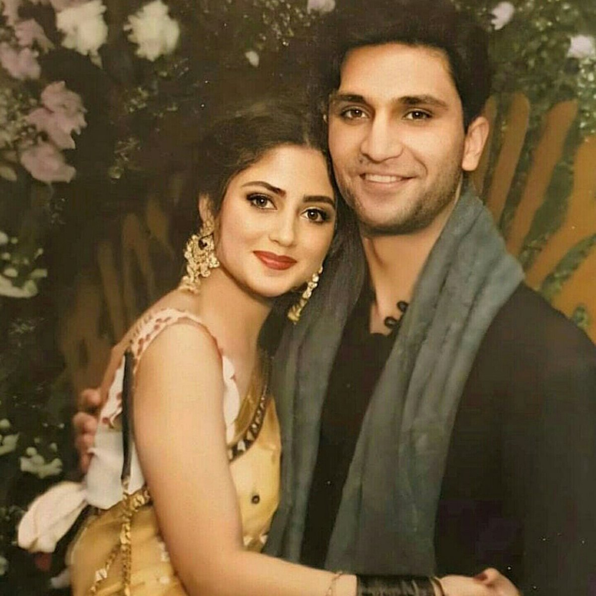 shootingsitara's tweet photo. hello hi came here to tweet #HalfAYearToSahad thankyou for all the  beautiful memories in these last 3 years. may both of you stay happy and blessed always <3 https://t.co/DW8IHnk7tv