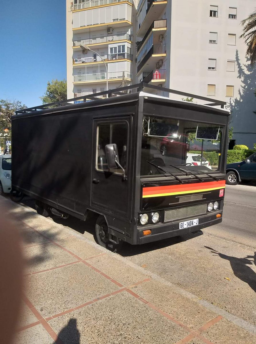 jmbordallo's tweet photo. #driveboxfully #missingmatteo @itsvantime not an egg. Avia 3500 https://t.co/lpdwPpsbqT