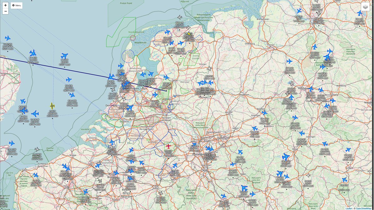 Dutch_Radar's tweet photo. Meedoen of meewerken aan een Nederlandse #ADS-B en MLAT netwerk? bij ons is dit mogelijk!
Wij gebruiken nog gewoon de software van @VRadarServer dus geen TAR1090 map! 
#adsb #mlat #transponder #vliegtuig #militair #helikopter #radar #luchtvaart 
(Radarbeeld van 13-9-2020 20:26) https://t.co/o8lh6Tyc5q