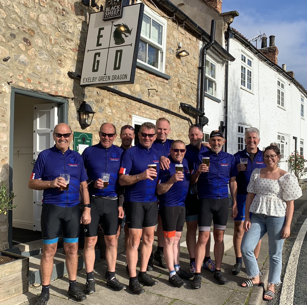 StagSports's tweet photo. Some of the guys from Leeming Bar Cycling Club enjoying a well earned pint at the end of their trip at one of their sponsors, Exelby Green Dragon
576 miles, Bedale - Great Yarmouth - Bedale.
#ukmanufacturing
#sportswearmanufacturer
#basedinyorkshire
#cyclingjersey https://t.co/h4hn0K3pPL