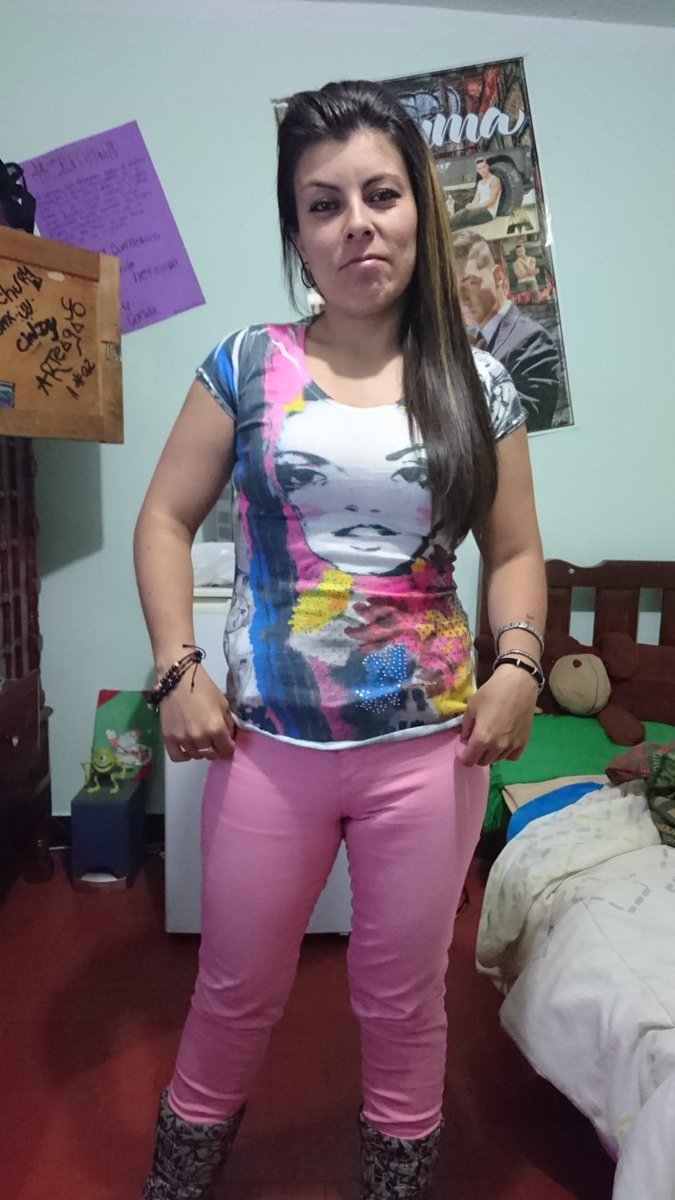 Deseoso2020's tweet photo. Rica tarde para cogerte y hacerte mia princesa...... https://t.co/y8CQSxHH3f
