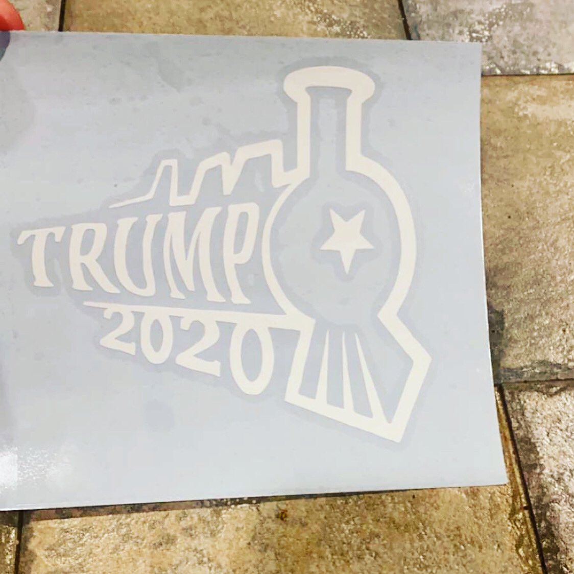 xX_Chubby_Xx's tweet photo. Trump Koozies and stickers 5$ each HMU if you want some TRUMP 2020 https://t.co/6ilTruaZHf