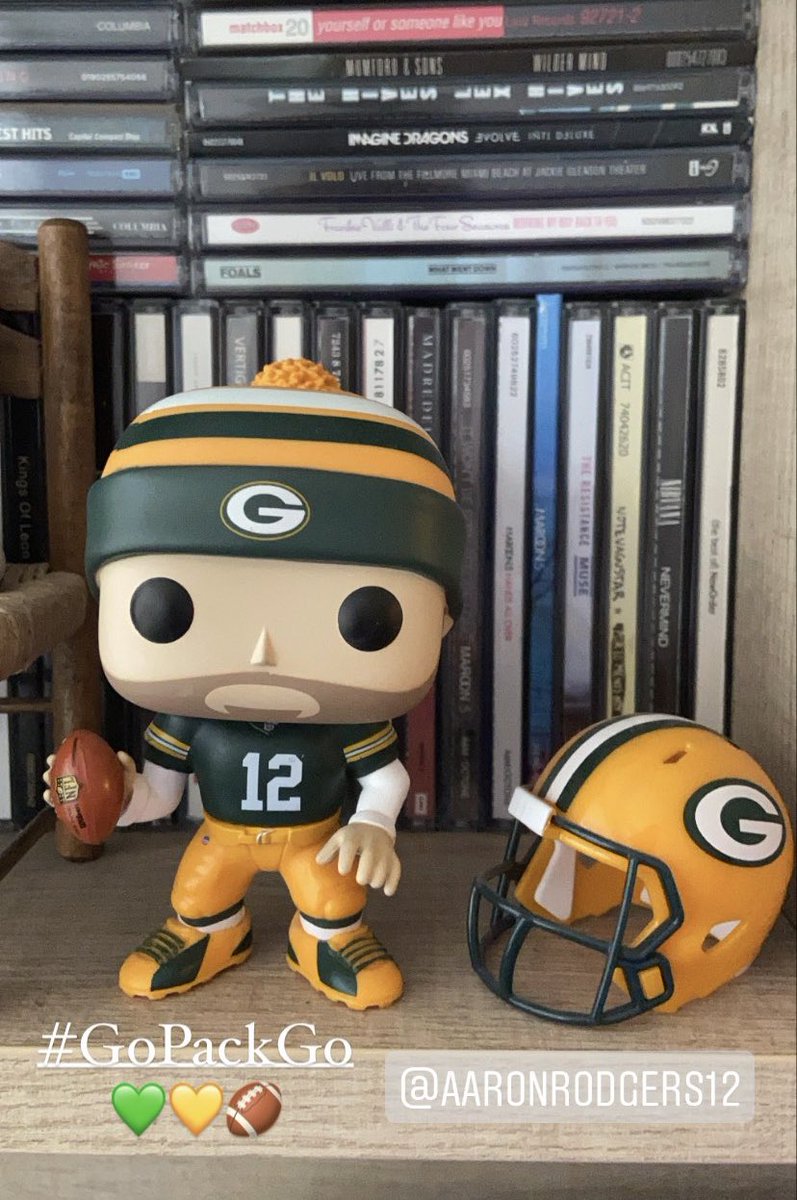 cintroviski's tweet photo. #GoPackGo #GODGERS 💚💛🏈 https://t.co/Vi1wIAbzEM