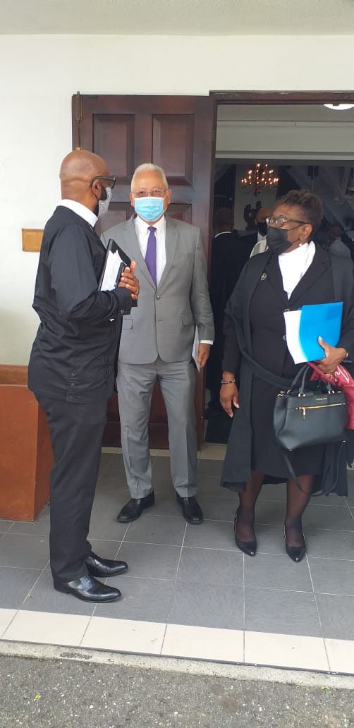 Delroychuckjm's tweet photo. This morning I attended the Annual #Assize Service to mark the opening of the #Michaelmas Term of the Home Circuit Court. I had a brief chat with Rev. Astor Carlyle and DPP Paula Llewellyn. https://t.co/Lcy6gfb5na