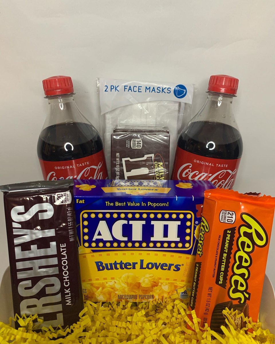 basKetsbyTaeBae's tweet photo. Having a movie night with your gf/bf, wife/husband, or your boo?
•
•
•
Get you guys a movie night basket with some popcorn, treats, and a nice cold drink.🍫🍿🎥
#sweettooth #movienight #taebaebaskets #giftbaskets #giftforher #giftsforhim #basketforalloccassions https://t.co/LP2z7QMstg
