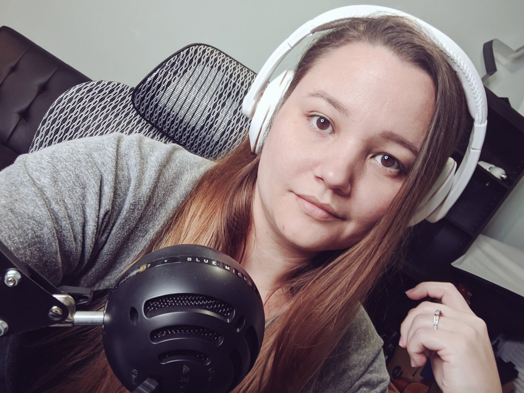WatsGoing's tweet photo. Sigh.... Nothing like recording for 40mins only to have the video fail and stop recording your screen 😩 all those jokes are left to myself now...
#gamerlife #gamingfails #fail #gamer #gamergirl #girlgamer #girlpower #recordingstudio #microphone #bluemicrophones #sims #sims4 #obs https://t.co/1Bbm8a5jUa