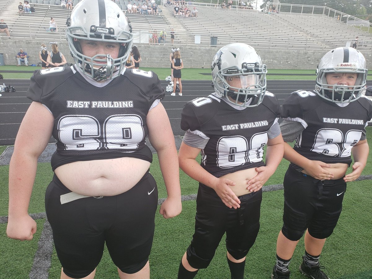 These boys came to EAT 💪💪💪 The Belly Bros of @AthleticsEP Jr Raiders, 7th grade! #gmsaa #eastpauldingraiders #LoadTheCannon