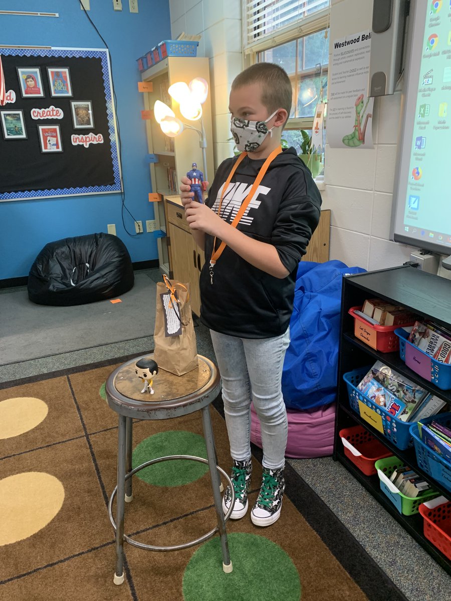 LutzClass's tweet image. Finished out everybody who wanted to share their Brown Bags last week. We loved getting to know each other and are already feeling like a team! #rockonwestwood #wdppride