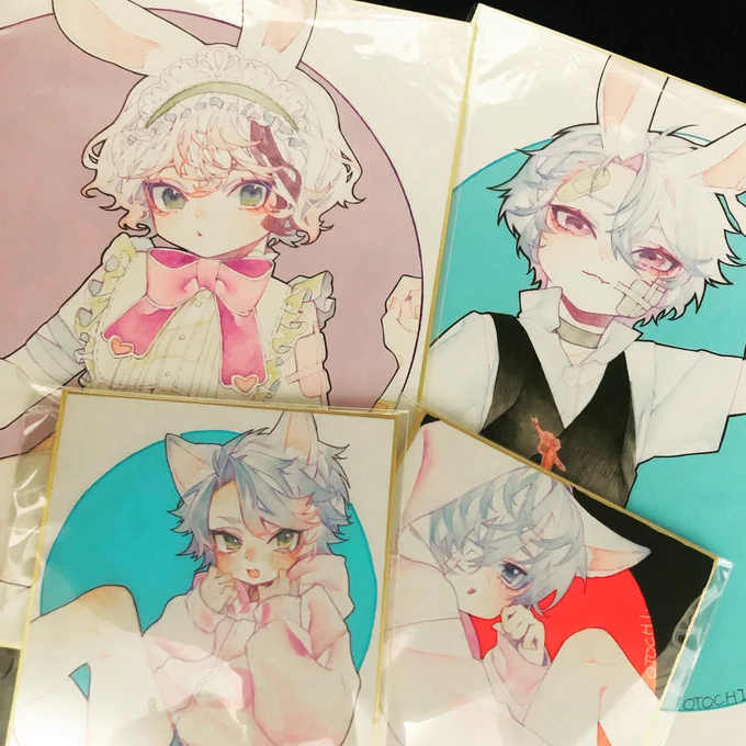 gallery IYN様に追加で置いていただく色紙です。
みんな可愛い子なのでよろしくお願いします☺️? 