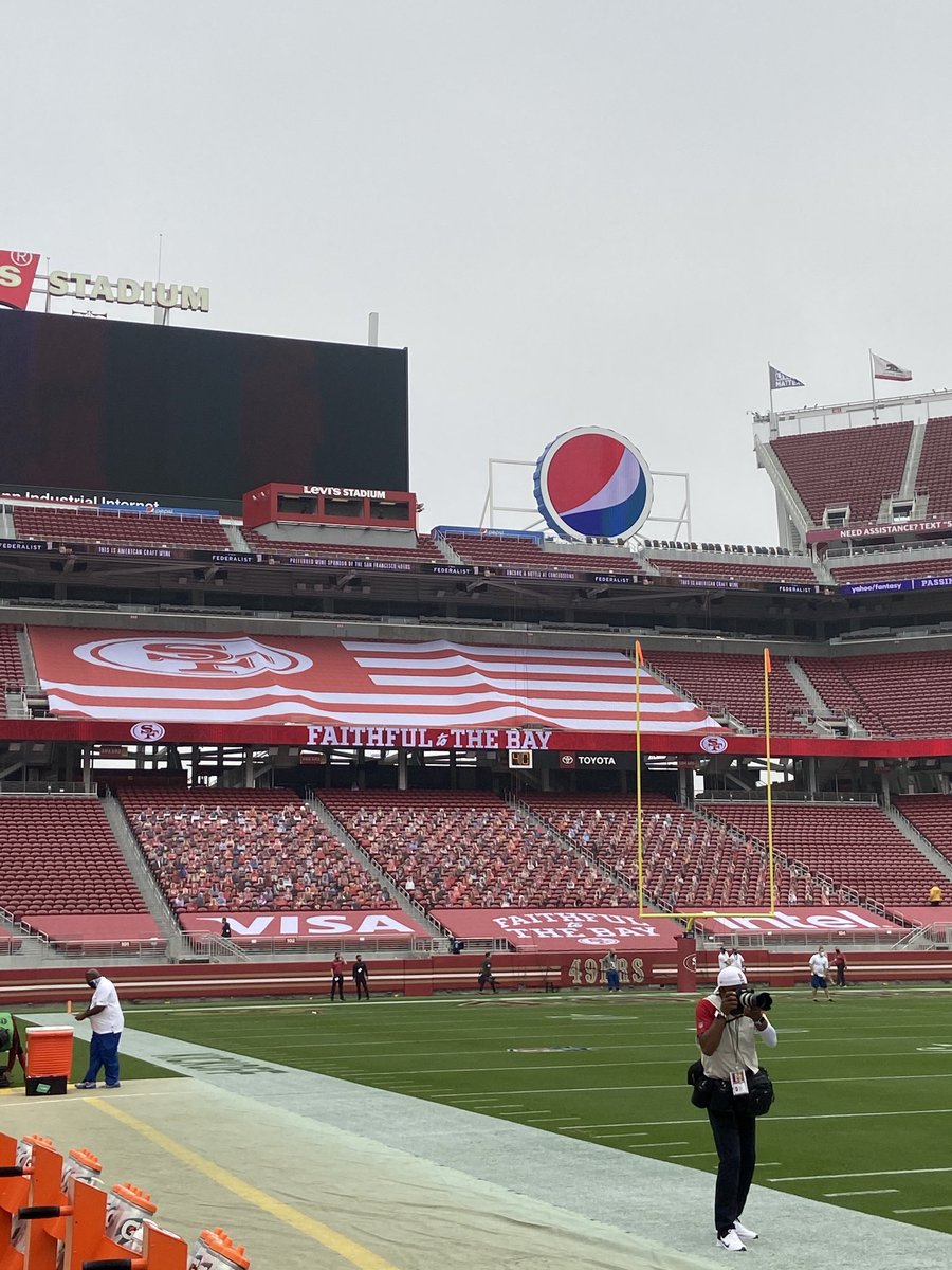 JohnLynch49ers's tweet photo. We know you are here in spirit #Faithful.  Let’s go! https://t.co/9uTkwLXu8r