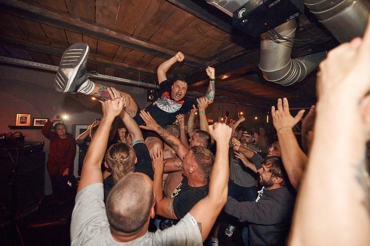 cwtofficial's tweet photo. Thank's, Yegor'evsk! 
That was awesome!

#cwt #clockworktimes #ska #punk #rock #fans #football #music #concert https://t.co/iCg2dQVnRl