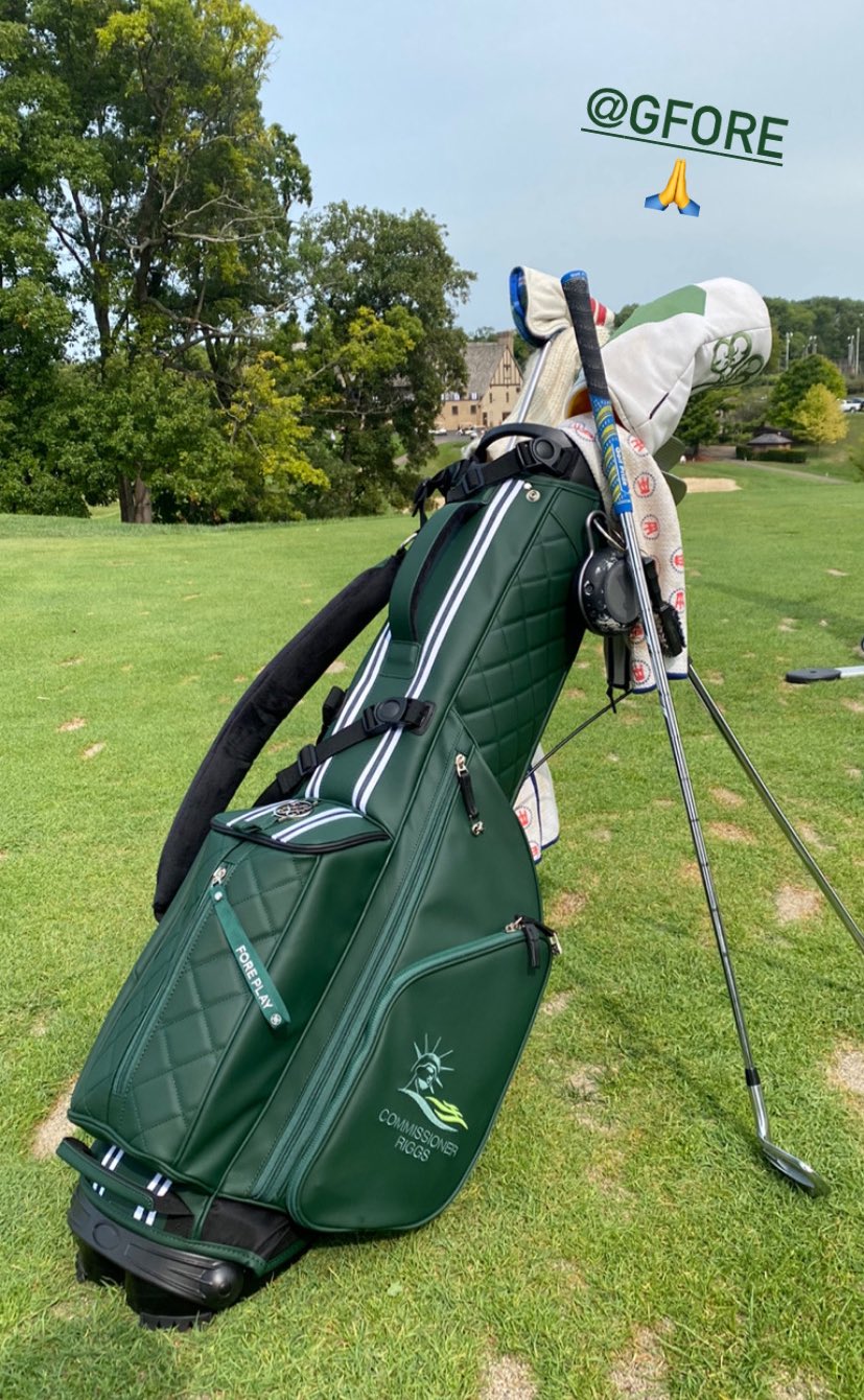 barstool golf bag