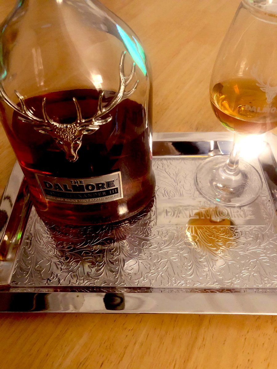 shakenstephen's tweet photo. The grand finale for tonight’s tasting with @TheWhiskyWire #thedalmore https://t.co/cl3QMgxv1F