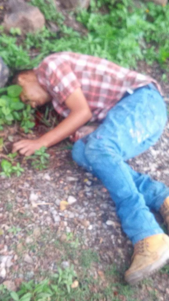 SERNOTIMORELOS's tweet photo. En calidad de desconocido se encuentra un joven que fue asesinado a balazos la mañana del domingo en la colonia 28 de Agosto del municipio de Jiutepec. #México #Morelos #Noticias https://t.co/60Gm8X16By