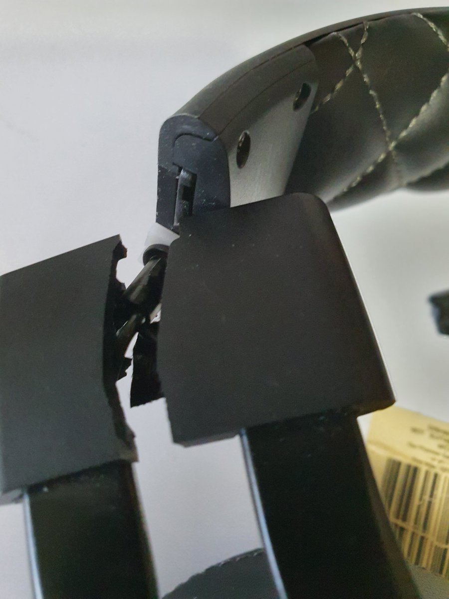 adsw09434's tweet photo. @LucidSoundAudio Dont waste your money https://t.co/Plg5XkjxrC