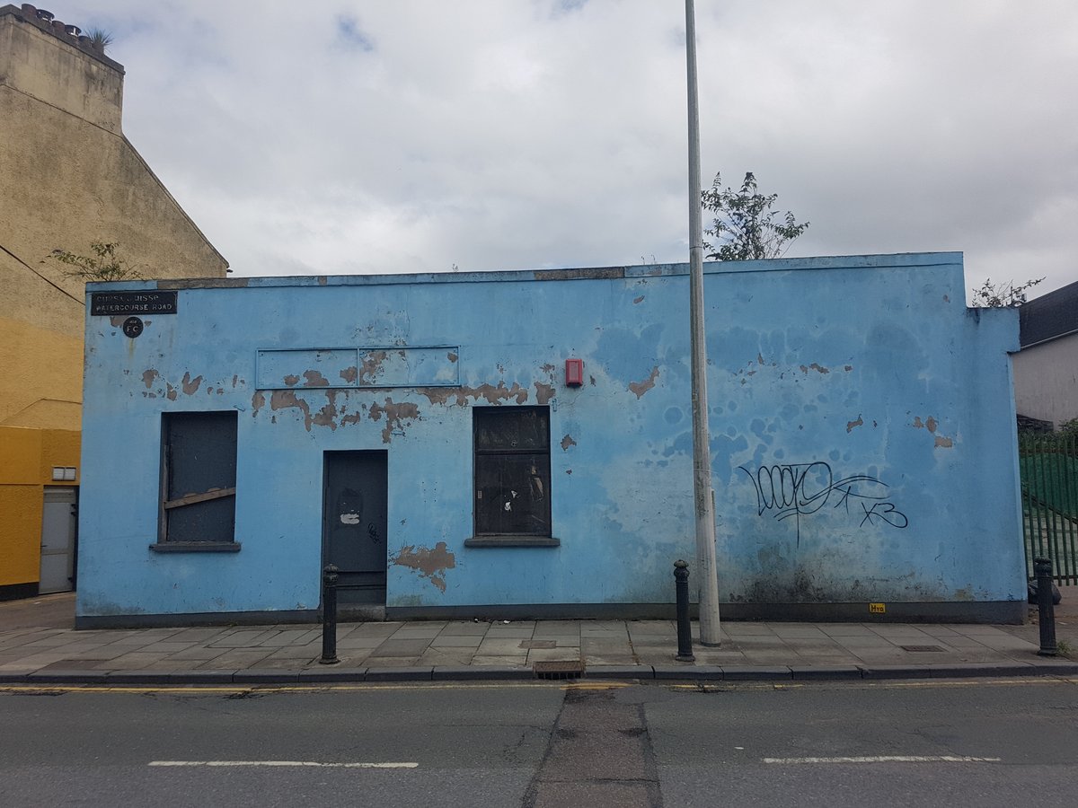 no.90: beautiful cast iron plaque placed on building in 1858 which marks the new fire hydrant system provided by Cork Corporationtoday we have decaying walls of a heritage property, surely we should be protecting, regenerating for economic reasons alone  #Cork  #dereliction