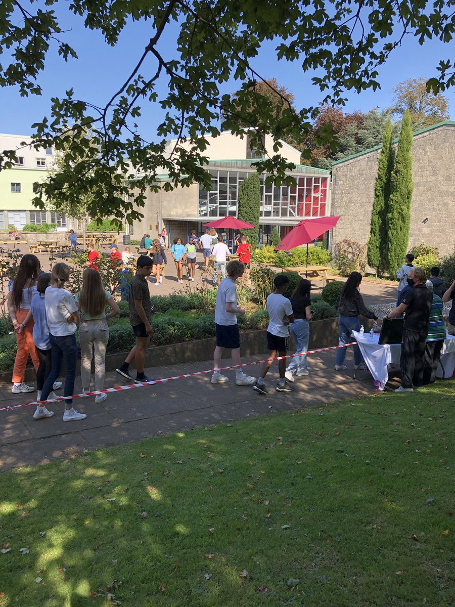 DownsideCreate's tweet photo. Festival spirit rules the day @downsideschool for the first weekend back. #iloveboarding https://t.co/hB2C3i6ruW