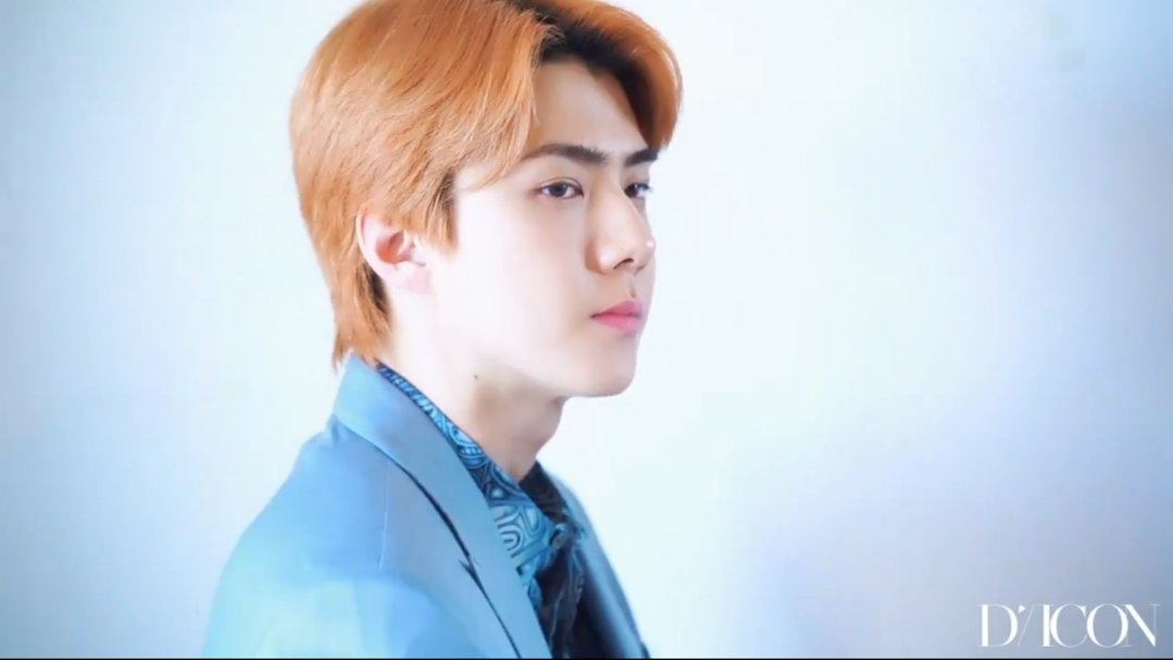 PLEASE  HE'S SO HANDSOME! HE LOOKS LIKE AN ANGEL OMG  I'm convinced now that he's not real at all!!! Mom, look at himmm! #SEHUN    #세훈    #엑소세훈