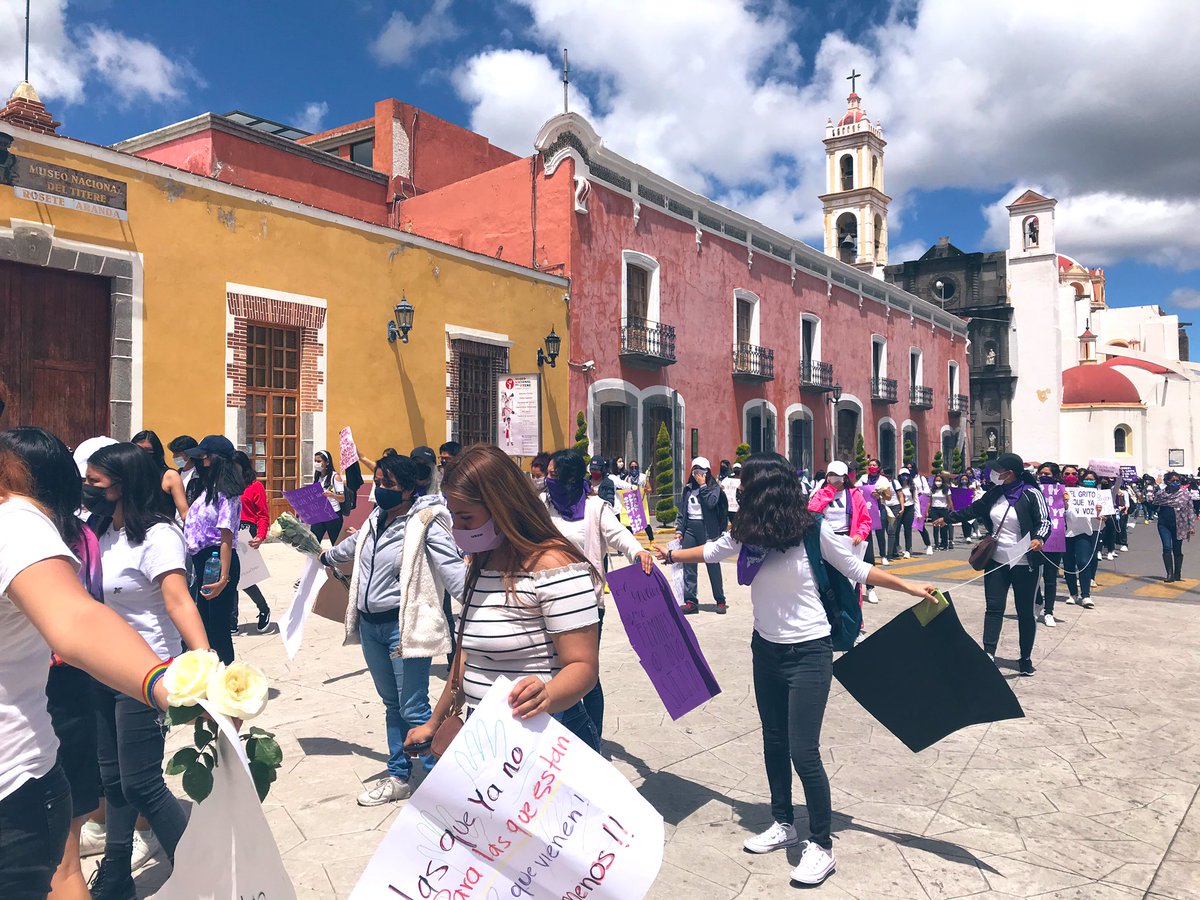 dvnielx's tweet photo. día histórico en huamantla 💜💚 https://t.co/3bIhjfG6pb