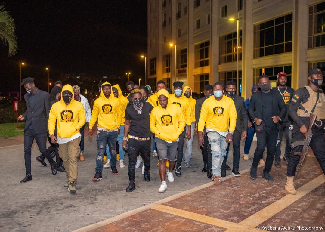 shattawalegh's tweet photo. SUPER SCARY MOVEMENT 👹 https://t.co/nj8D413BWV