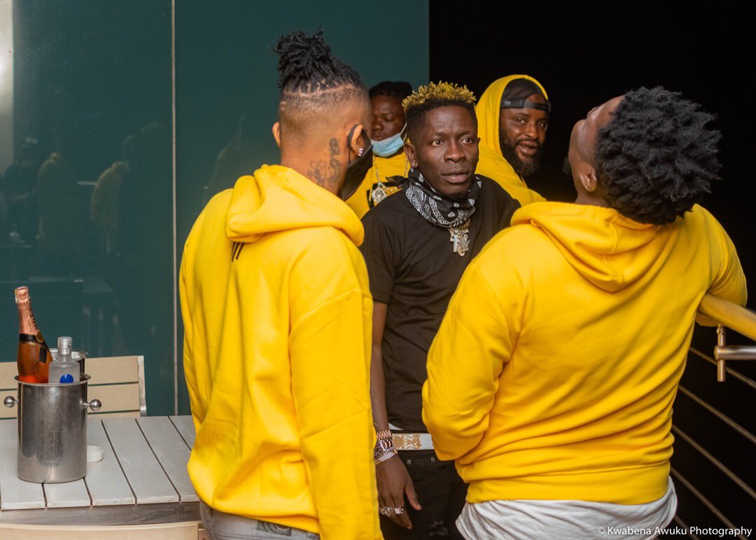shattawalegh's tweet photo. SUPER SCARY MOVEMENT 👹 https://t.co/nj8D413BWV