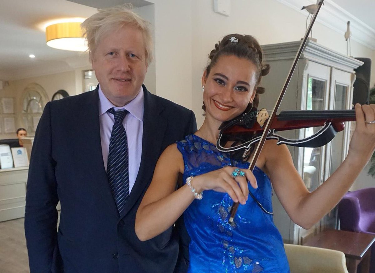 Please don't retweet this photograph of Boris Johnson and a very attractive violinist.
People might suspect he has had an affair with her.