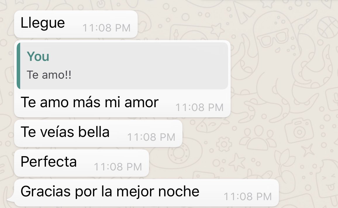 AmarisMarrero's tweet photo. Quería tener un date desde hace mucho tiempo en el auto cine y anoche me llevó y me compró flores. (Plus miren el mensaje que me envía después de dejarme en casa 🥺) https://t.co/pg8mX3ZWTp