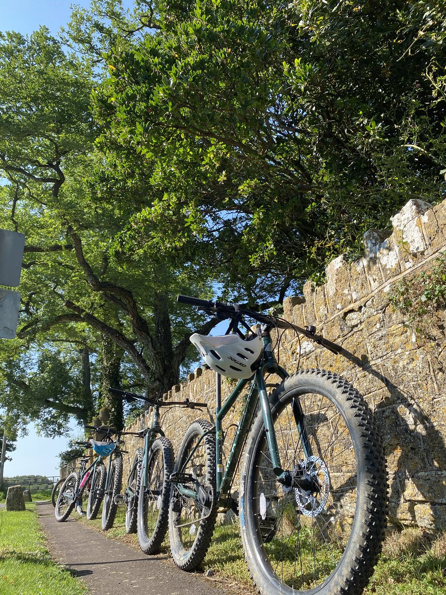 Rubbastuff's tweet photo. What a day! Thank you @GutsyGirls_ and @wildswimbikerun 

#mountainbike #mountainbiking #exploring #cycle #bath #miniadventure https://t.co/thhMDLkwRv