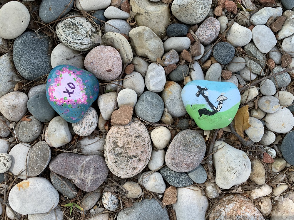 OntarioParks's tweet photo. Parks are one of the few places people can go to experience a sense of solitude.

Painted rocks can take away from a place’s wildness. https://t.co/g97Nupmxmr https://t.co/uOfbZrAl1P