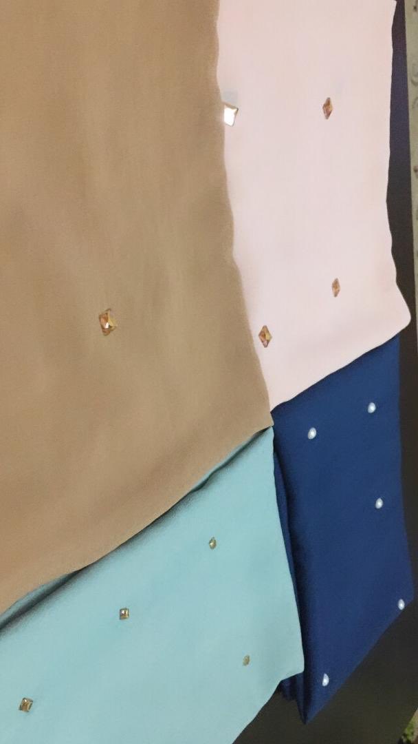 GAMJI_ONL_RPRTS's tweet photo. Please come and order veils from me
I’m just a dm away 
Different sizes colors and design 
Medium-2500 
Large-3000 4000 6000 7000
Please retweet my hustle 
Banda sub and I am super broke 
I take God beg una 😫😫😫
#AFEPLUG https://t.co/aaA3fJCpOq