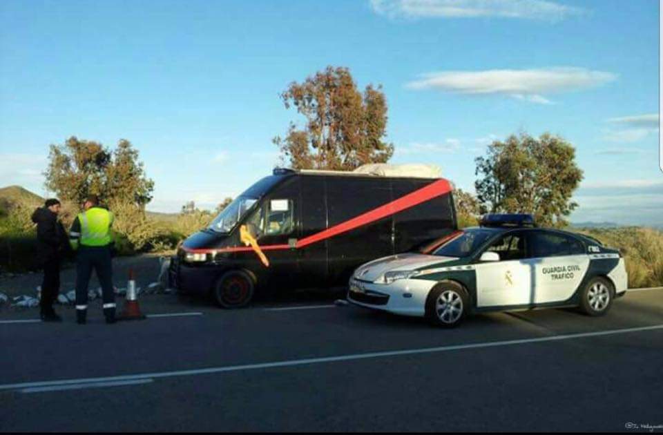FernandoJesusRT's tweet photo. Lo que no consiguió nunca el ejército de EEUU lo ha tenido que hacer la @guardiacivil. Por fin ha caído el Equipo A. ¡¡¡Grandes!!! https://t.co/tEljav3UNt