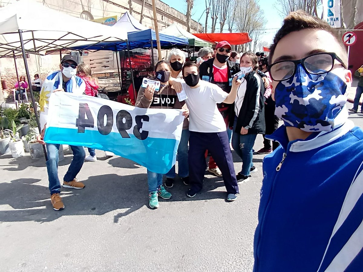 3904Lista's tweet photo. #Domingo de  #militancia #Municipio  #AhoraColonia #MoreiraIntendente #Lista3904 #LalistadeMoreira #Blancos #BlancosenColonia #Ediles #Alcaldes #TodosSomosColonia https://t.co/dWxc6afRdg https://t.co/Tjn0wYKJxB