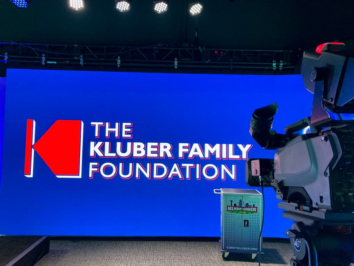 It's almost time for our Curveball For A Cause Virtual Gala! Who's tuning in tonight? You can join us here: curveballforacause2020.hosted.events 
@CKluber <a href="/AmandaKluber/">Amanda Kluber</a> <a href="/Rangers/">Texas Rangers</a> @austina1exander