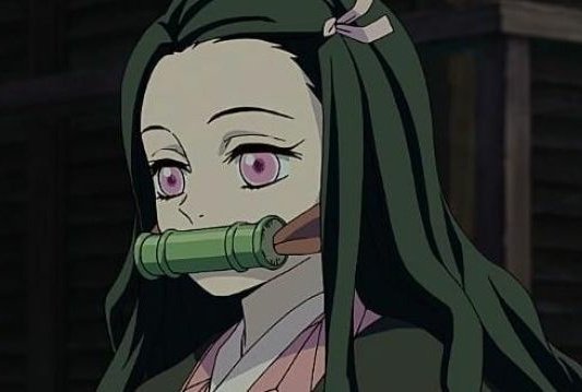 YannDW3's tweet photo. Personne:

Les fans de jojo: https://t.co/KlAzIRp1qv