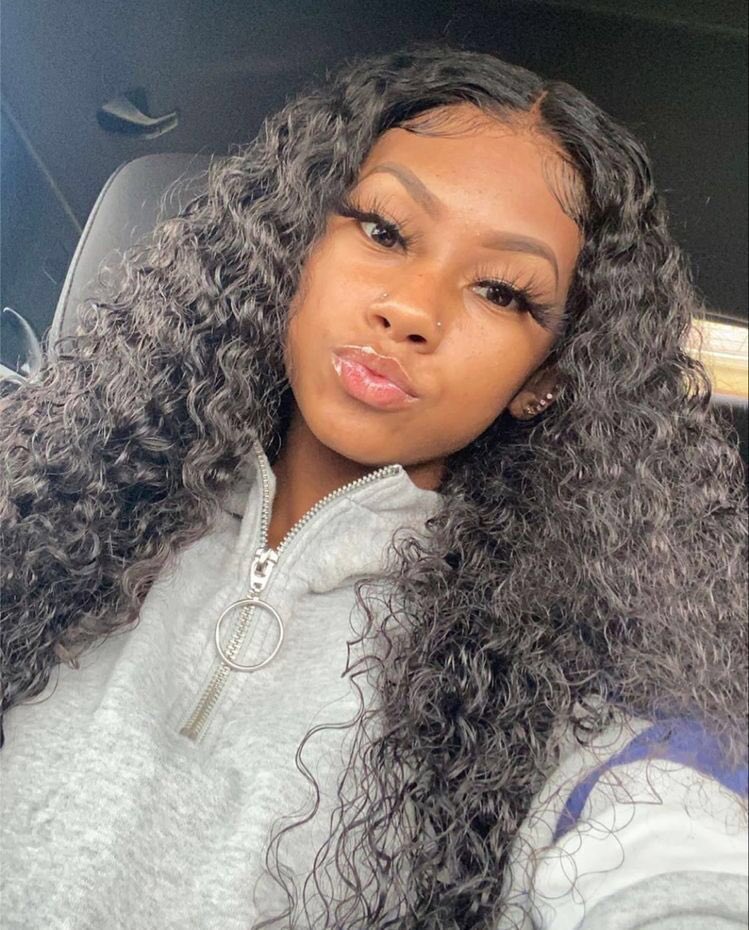 nicolenoirehair's tweet photo. Summer is ending but you know how we feel about curls π€ Who else is still wearing curly hair in the fall? ππ½ββοΈπ€·πΎββοΈ
#prettygirls #lashes #curlyhair #messyhair #lashesonfleek #curls #messyhairstyle #minklashes #curlyhairstyles #prettygirlsrock #messyhairmonday #curlygirl #prettygirl https://t.co/Oa0NPSRPxn